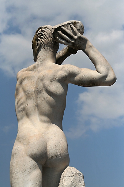 Stadio dei marmi 394